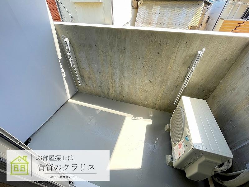 チャトラのバルコニー