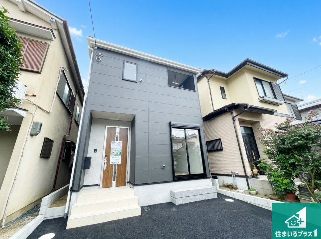 宇治市槇島町一ノ坪　第3期　新築一戸建ての外観|流行に左右されないシンプルな外観！
