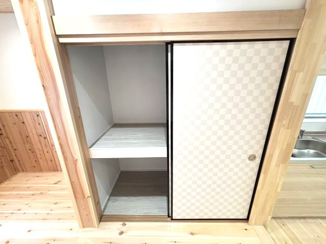 河原城貸家の収納