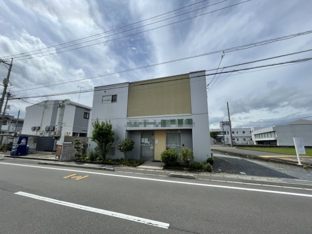 岡山市東区瀬戸町沖の一戸建ての外観