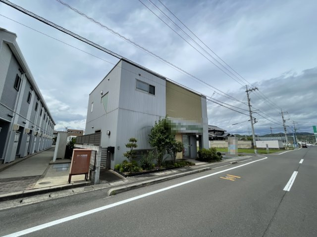 岡山市東区瀬戸町沖の一戸建ての外観