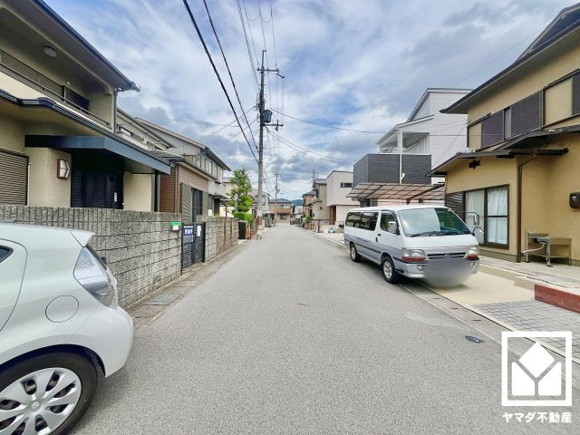 伏見区桃山町大島の前面道路含む現地写真