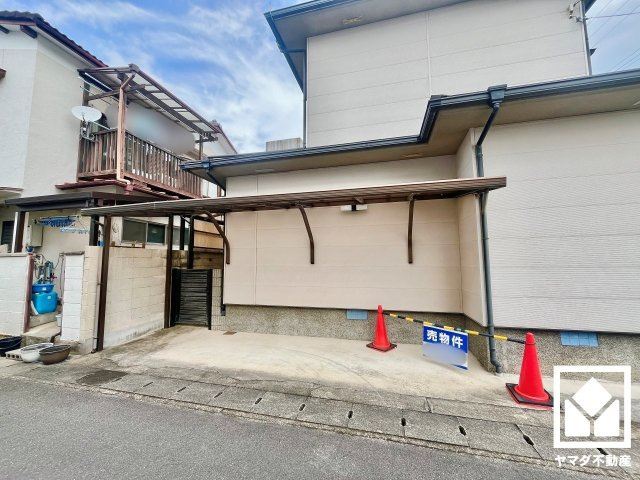 伏見区桃山町大島の駐車場