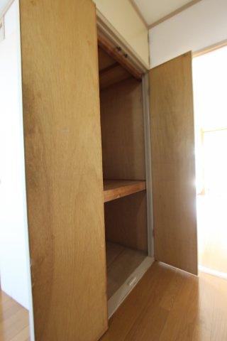 油屋ハイツ中野の収納