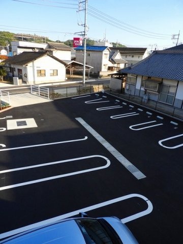 ツワブキ　Ⅰの駐車場|駐車スペースもあります