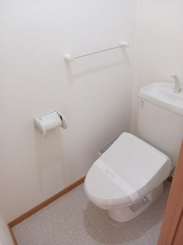 サンシャインＫＡＷＡＯＫＡのトイレ|コンパクトで使いやすいトイレです