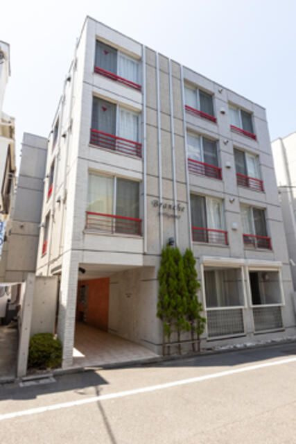 Ｂｒａｎｃｈｅ　ＪＩＹＵＧＡＯＫＡ 