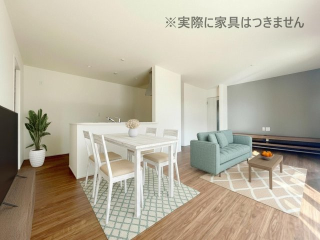 新築戸建・新築建売　郡山市大槻上柵　大槻小・大槻中の居間・リビング|画像はバーチャルホームステージングの加工による演出で、実際の家具は付きません。