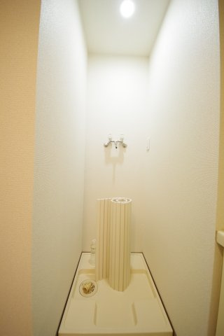 【シャワールーム】