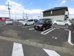 【駐車場】