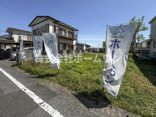 青梅市新町5丁目　土地の前面道路含む現地写真