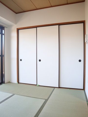 【寝室】 | メイ・グリーン塚田 | 家具家電の配置も楽しみです