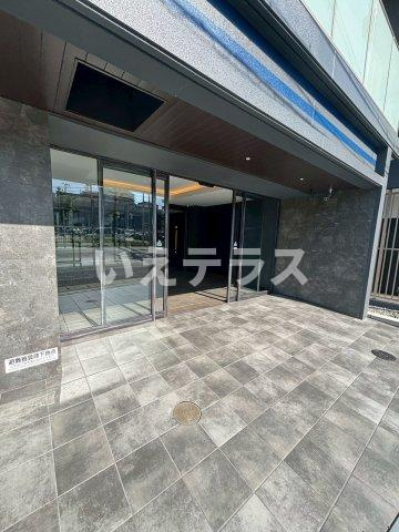LIVIAZ KOBE LaMerのエントランス