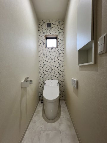水俣市古城戸建てのトイレ