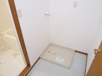 【設備】 | グリーンヒルズ | 洗濯機置き場