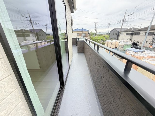 八潮市大字二丁目　新築戸建　全7棟　F号棟のバルコニー|南東向きバルコニーにて陽当り良好
