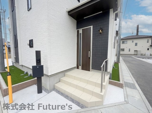 八潮市大字二丁目　新築戸建　全7棟　G号棟のエントランス|玄関アプローチ