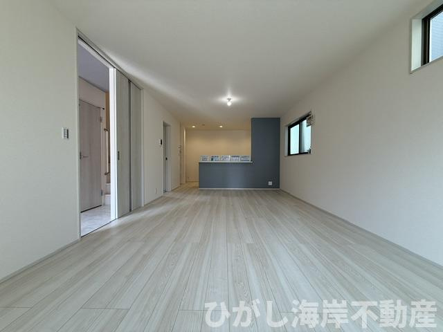 茅ヶ崎市高田４丁目　新築戸建　全２棟のダイニング|20.5帖　LDK