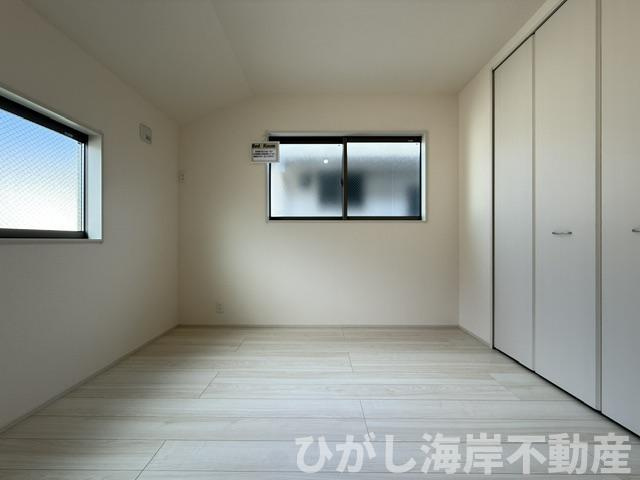 茅ヶ崎市高田４丁目　新築戸建　全２棟の寝室|6.1帖　洋室