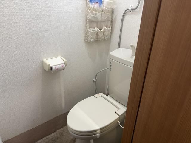小川店舗のトイレ