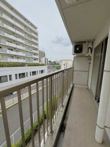 【バルコニー】