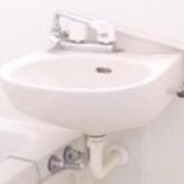 コロネードの洗面所