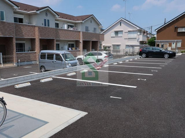 デュラカーサモナミ2の駐車場