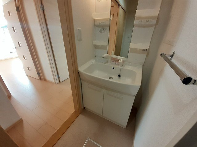 ファラオ藤沢台の洗面所