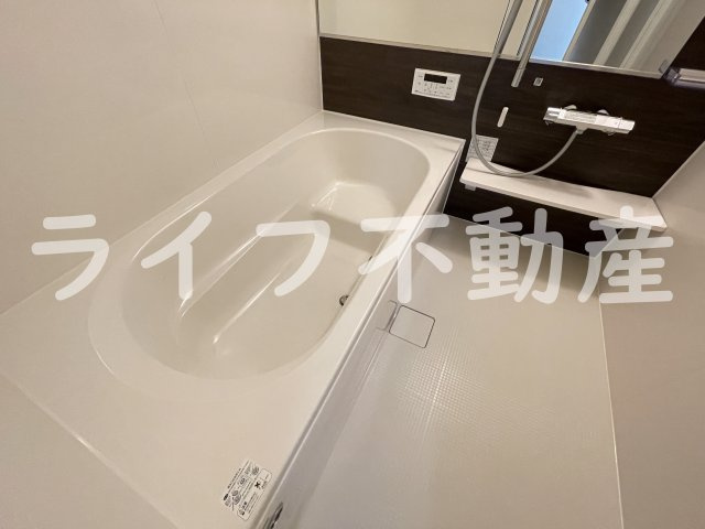 ファミールD希Ⅲの浴室|落ち着いた空間のお風呂です