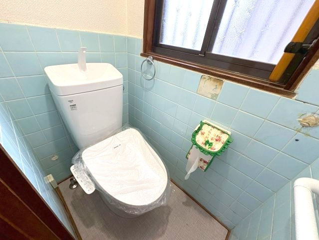 桜丘町戸建のトイレ