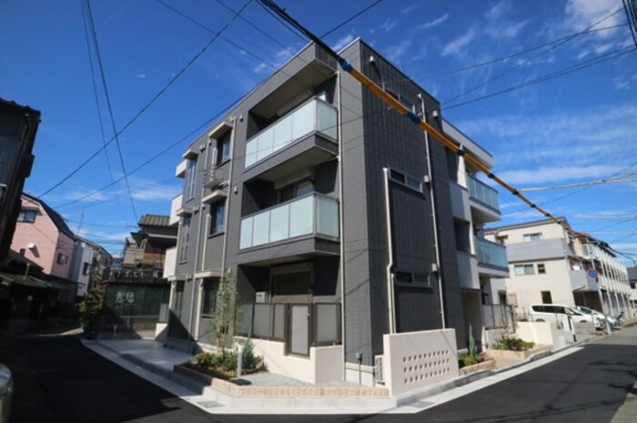 D-room西難波町の外観|きれいな外観です
