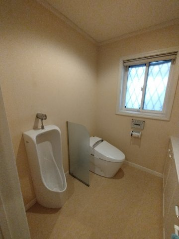 ６６９５３　大垣市万石中古戸建てのトイレ|1階