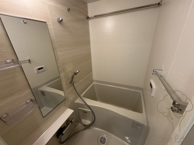 LUORE+新大阪SOUTHの浴室