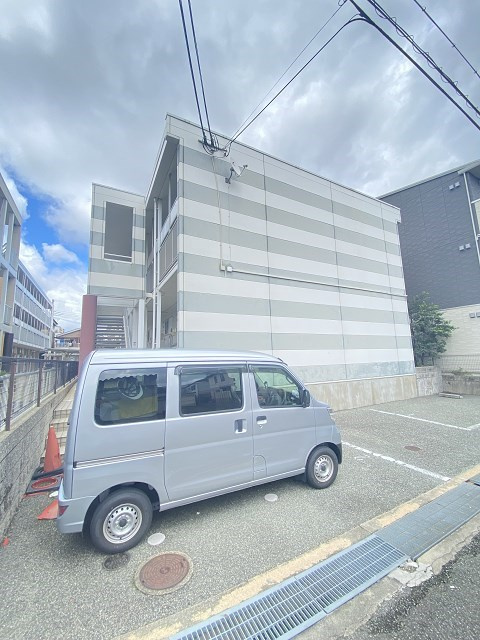 レオパレスアーデルⅡの外観|建物外観を気になさる方へ、見た目の良い物件です