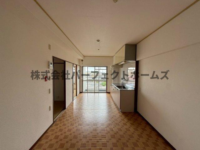 家具町ハイツの居間・リビング|居間です