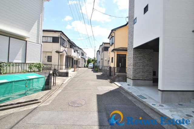 中古戸建　茅ヶ崎市浜之郷の前面道路含む現地写真|周辺は閑静な住宅街で子育て世帯にオススメです☆彡