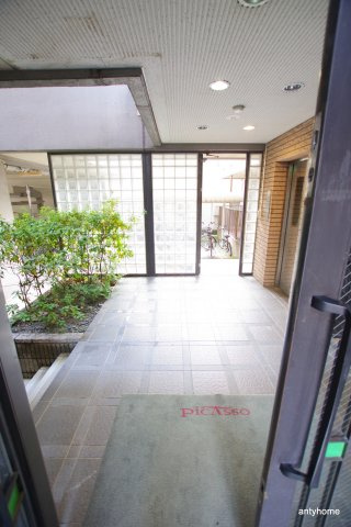 メロディーハイム淡路　仲介手数料無料のロビー