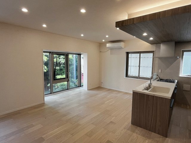 【居間・リビング】 | 尾山台＿フルリフォーム中古戸建