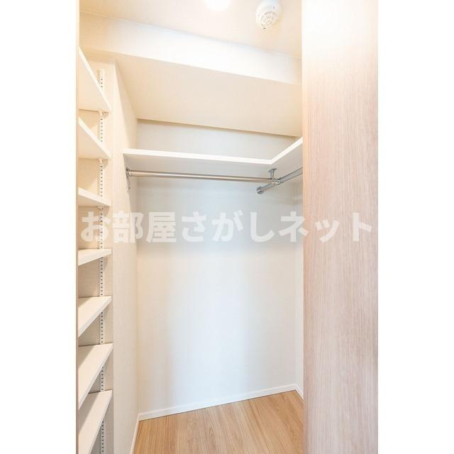 市谷台町坂フロント【高級賃貸・ブランドマンション】の収納