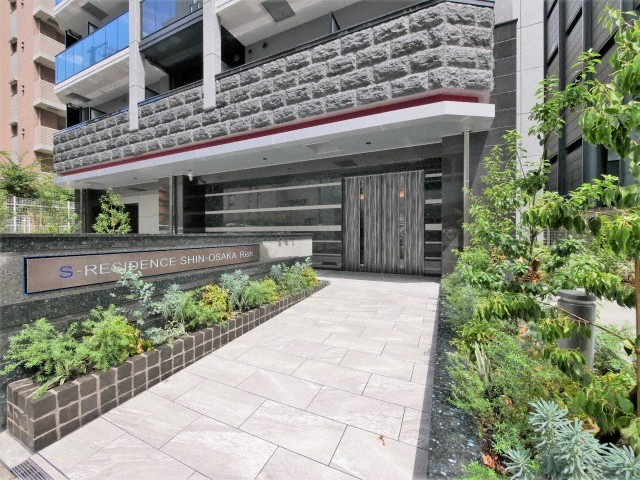 S-RESIDENCE新大阪Rishのエントランス