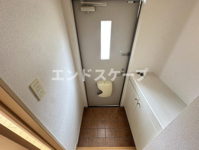 シュティルＡの玄関|高崎、前橋のお部屋探しはエンドスケープまで！お客様の理想お聞かせ下さい♪