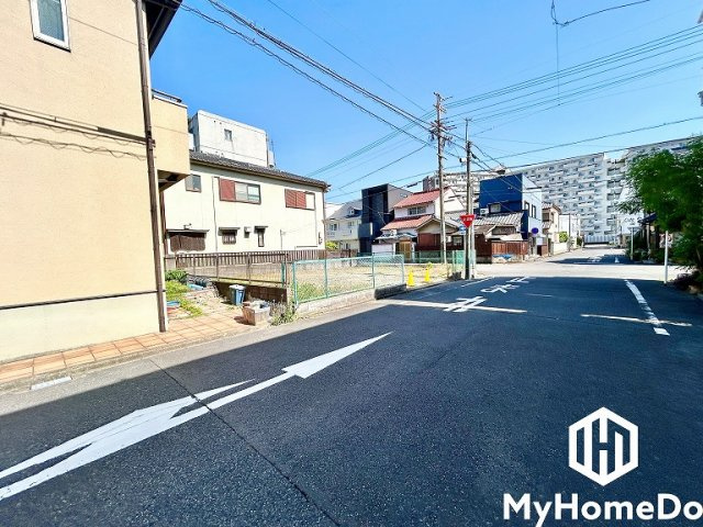 北区金城2丁目　1期の前面道路含む現地写真