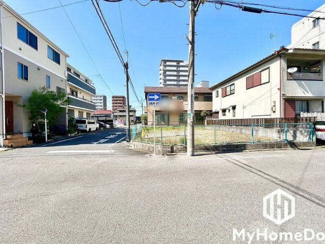 北区金城2丁目　1期の前面道路含む現地写真