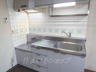 フォブール中原のキッチン|退去時（改装前）の内観です