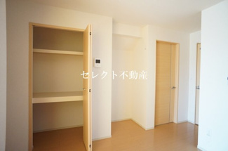 【その他】 | ＰＬＡＩＳＩＲ　Ｓｉ　Ⅱ | 大きなものも収納できそうです