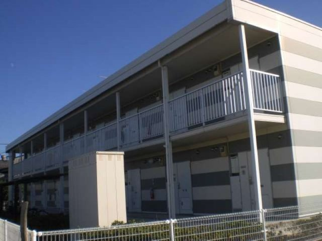レオパレス有明の外観