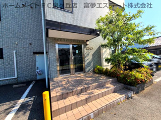 【エントランス】