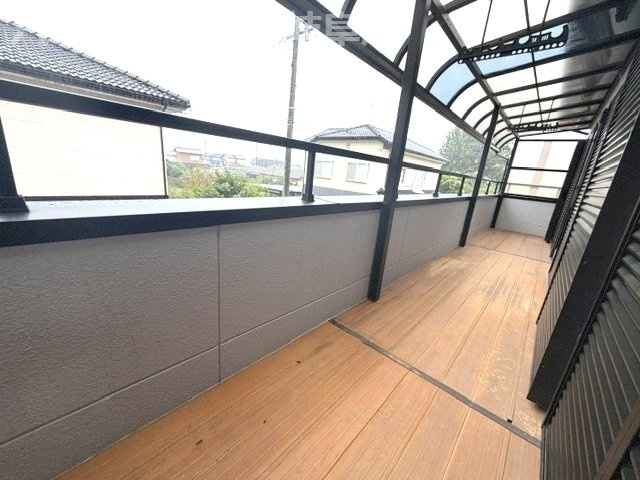 揖斐郡大野町！築25年！リフォーム済み！お車普通車4台可能！小中学校徒歩15分圏内！のバルコニー|揖斐郡大野町！築25年！リフォーム済み！お車普通車4台可能！小中学校徒歩15分圏内！