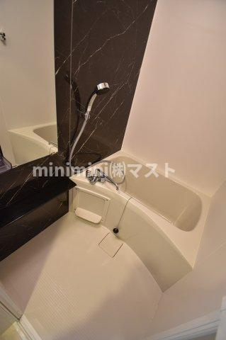 エステムコート心斎橋centralの浴室