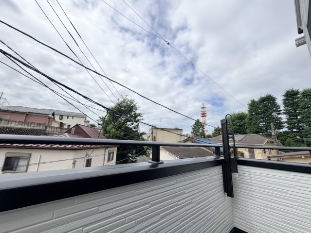 【完成済】No.1北区西が丘２丁目　新築戸建のバルコニー